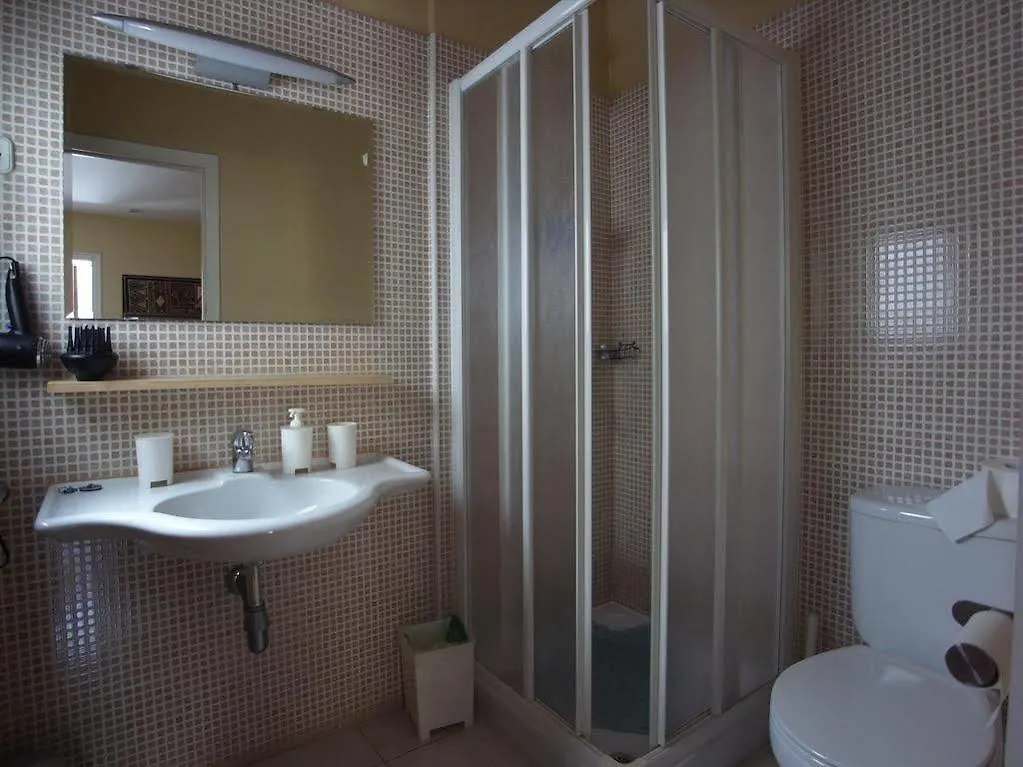 Fashion House Hotel Barcelona 2*,